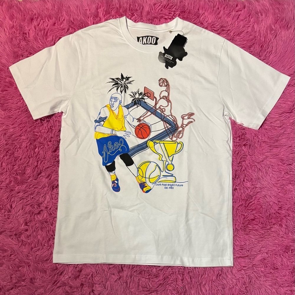 Akoo Graphic Short Sleeve White Cotton Tee Men Size Medium